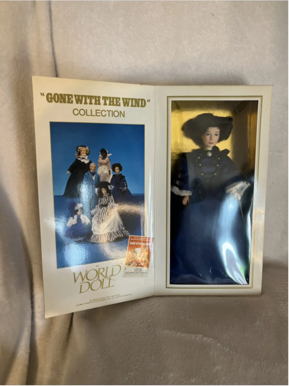 VINTAGE COLLECTOR 1989 World Doll: Gone With The Wind Portrait Doll O HARA 50TH